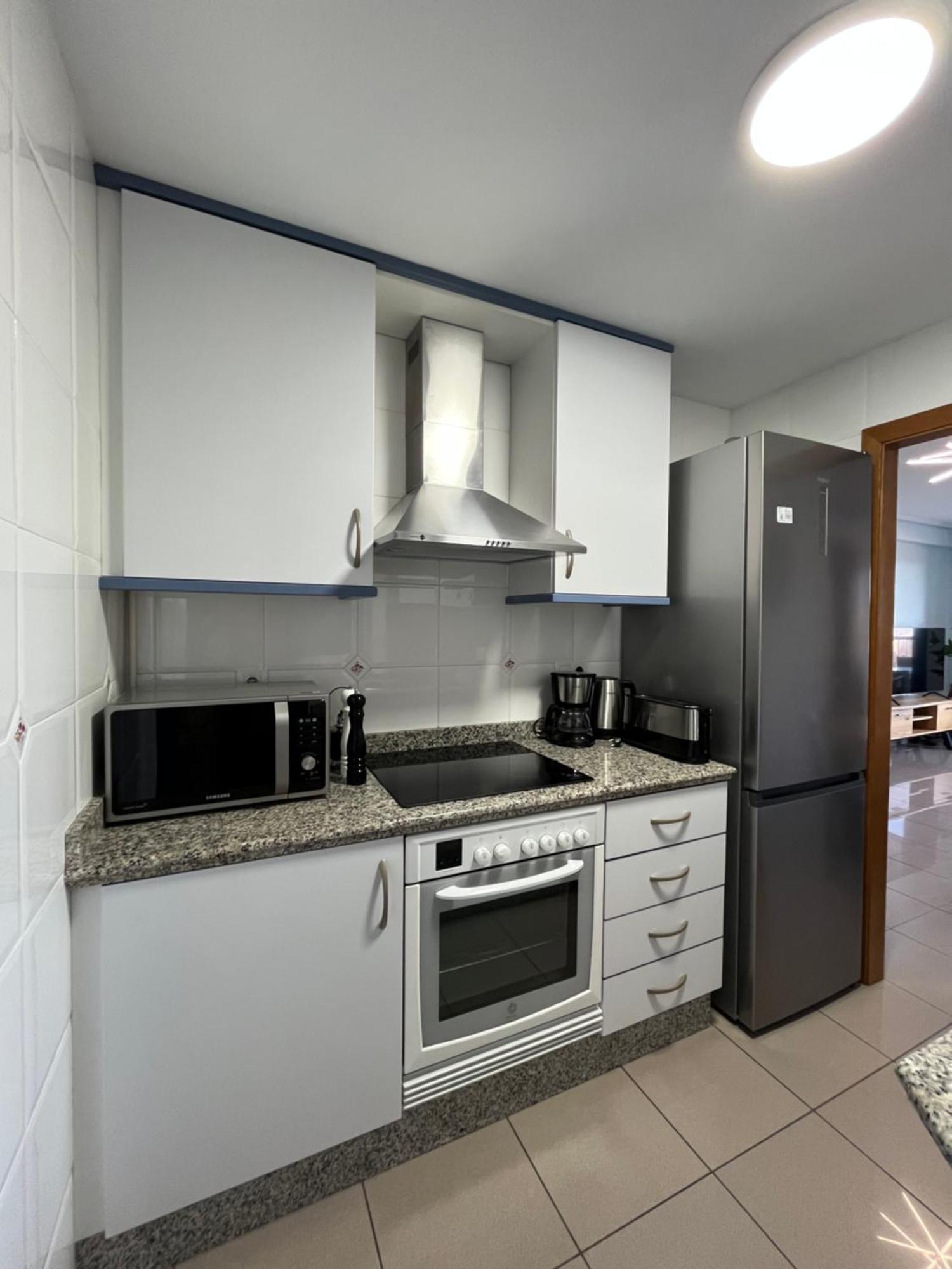 Blue Beach Apartment+Oceanview+Private Parking Valencia Eksteriør billede